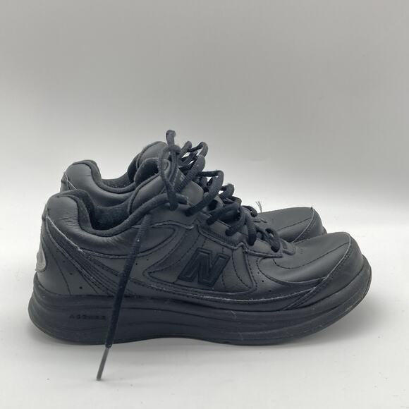 Womens Size 6 New Balance USA 577 Black Walking Athletic Sneakers WW577BK - Picture 1 of 9